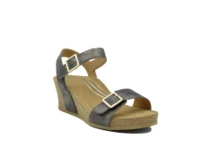 AETREX Lexa Quarter Strap Wedge