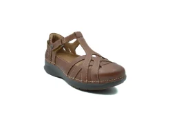 CLARKS APPLEY WAY