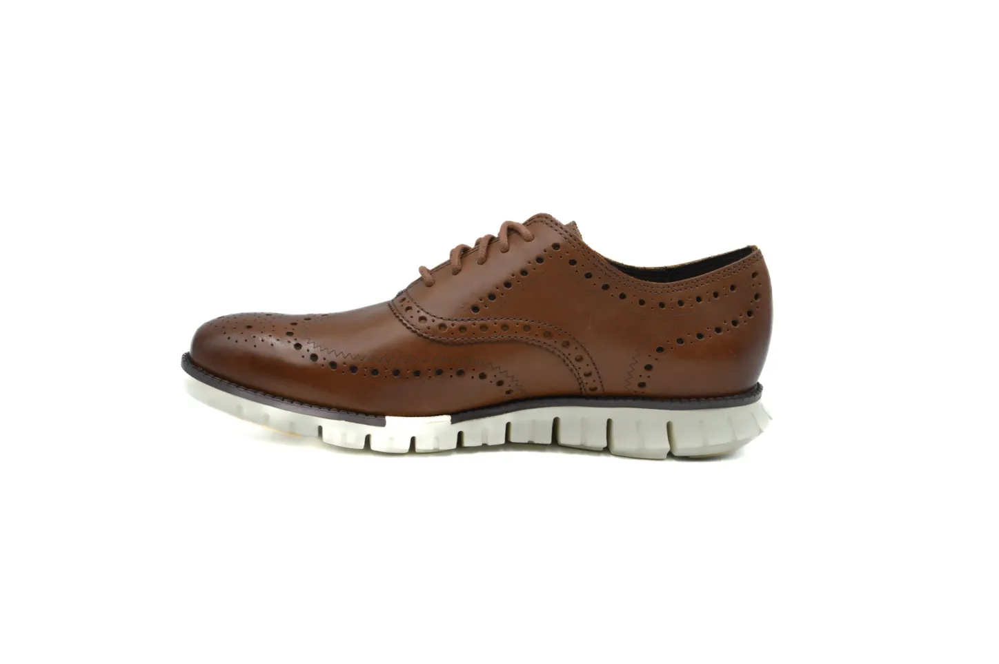 COLE HAAN ZERØGRAND Wingtip Oxford