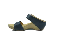 DANSKO Tanya