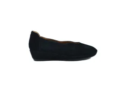 L'AMOUR DES PIEDS Bellara Flat