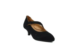 L'AMOUR DES PIEDS Kavya