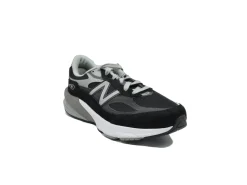 NEW BALANCE 990v6