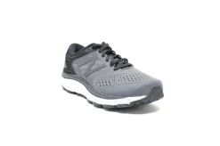 NEW BALANCE 940v4