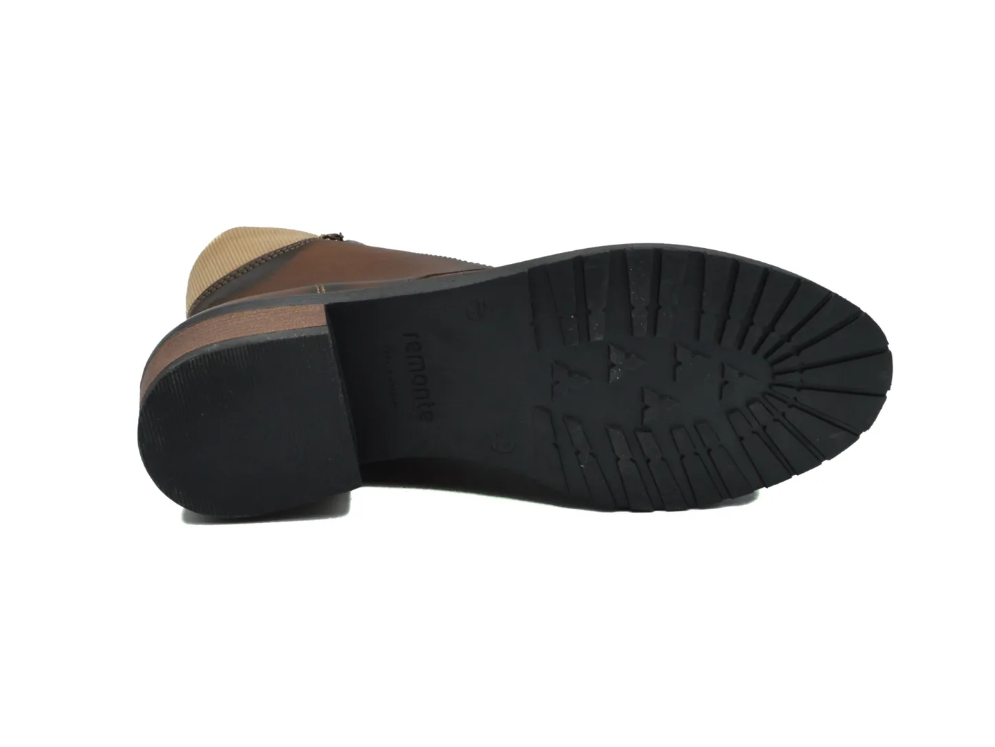 REMONTE D1A7022